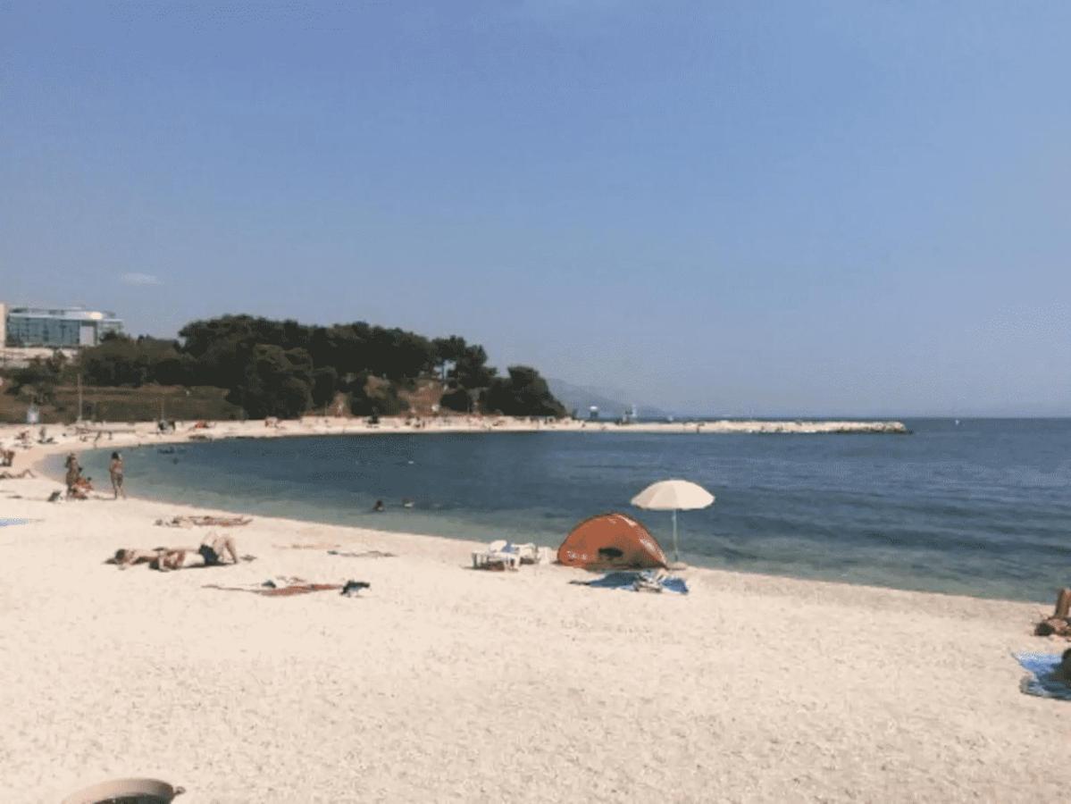 Beach Apartment Butterfly With Sea View Split Zewnętrze zdjęcie
