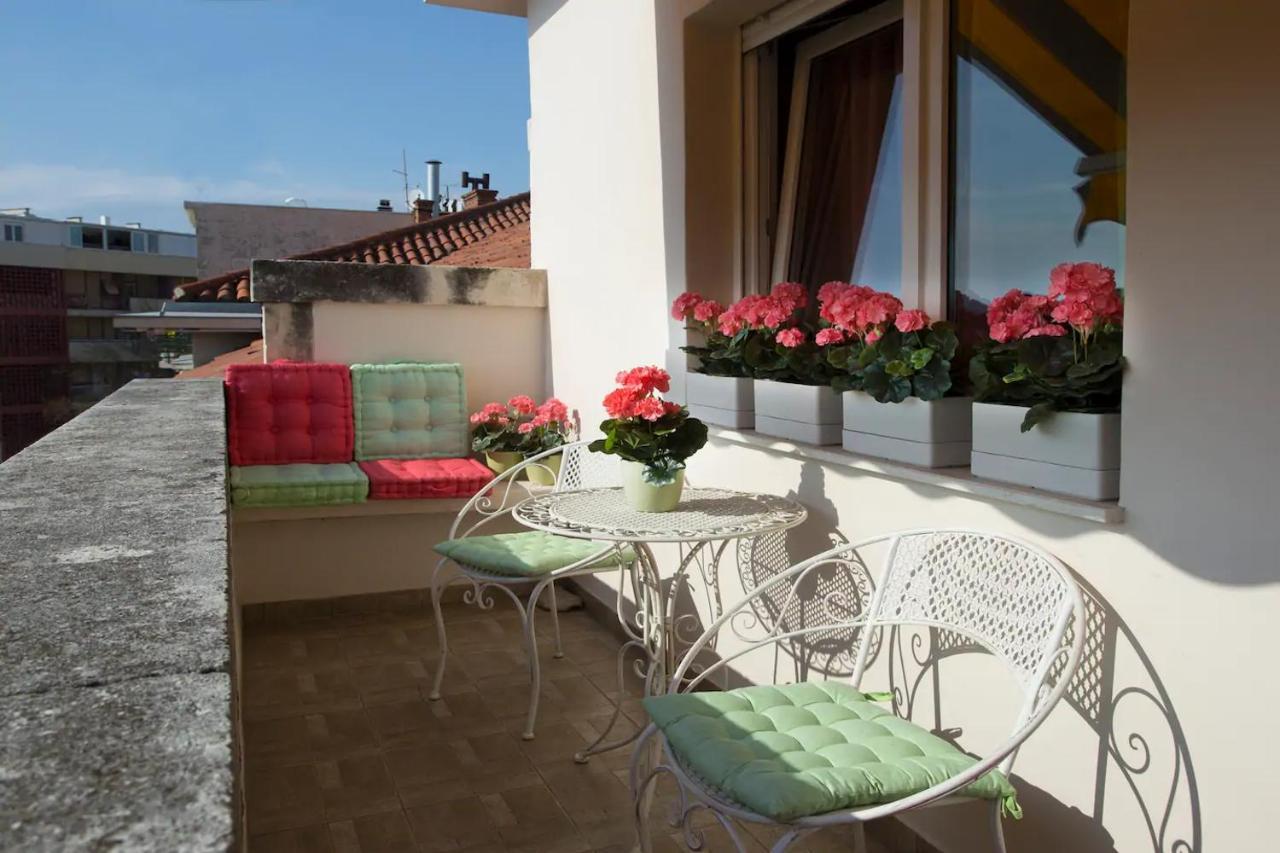 Beach Apartment Butterfly With Sea View Split Zewnętrze zdjęcie